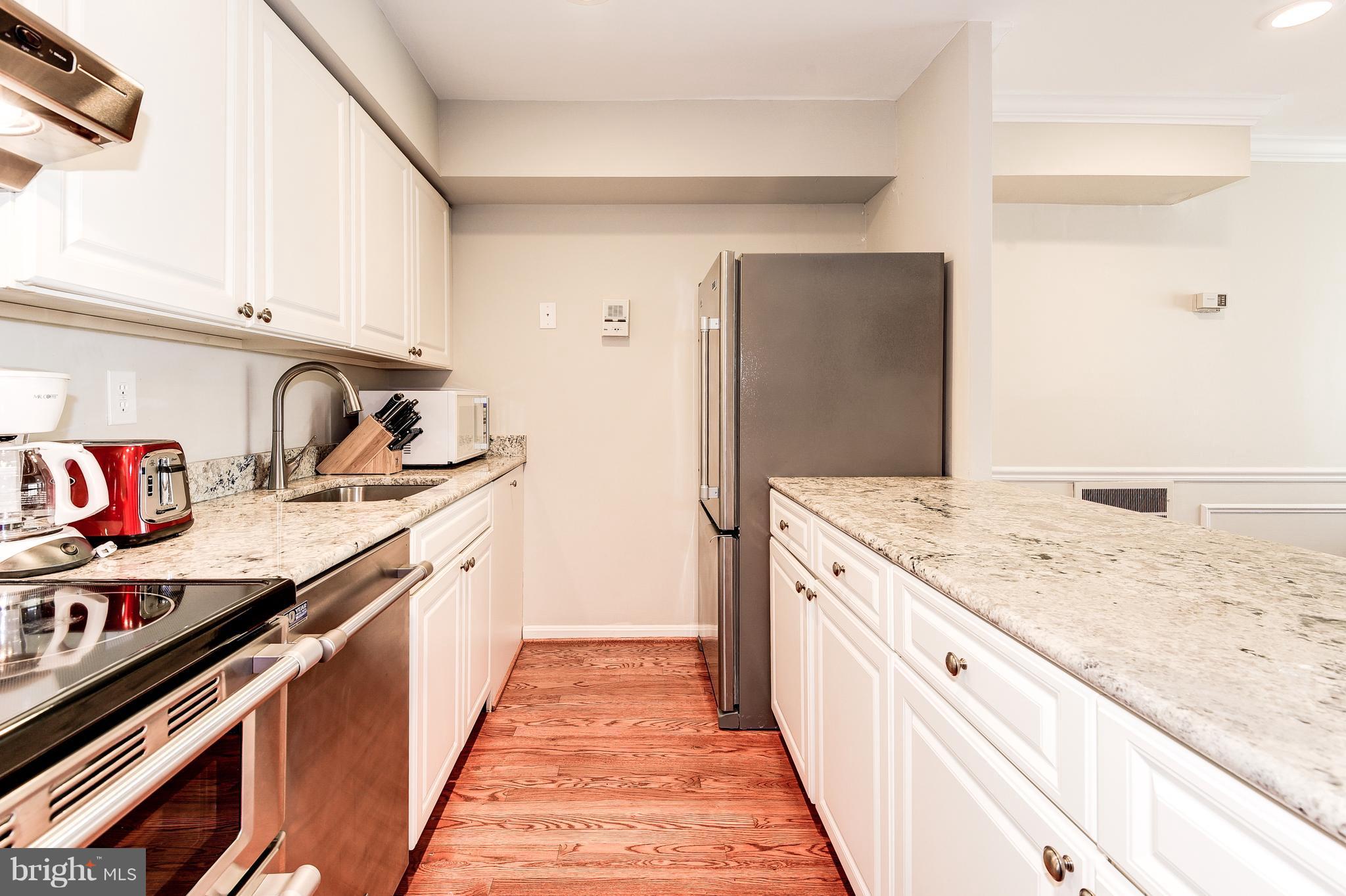 1910 T Street Northwest, Unit 31 Washington, DC 20009 - Photo 10 of 28 Kitchen