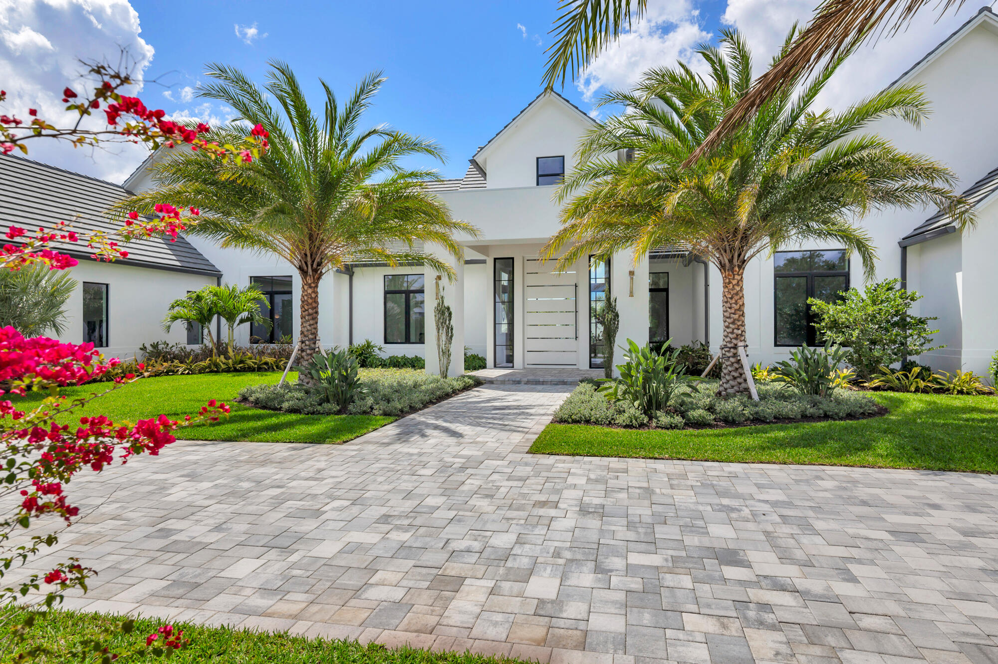 2015 Lockheed Terrace Wellington, FL 33414 - Photo 2 of 81 low-4