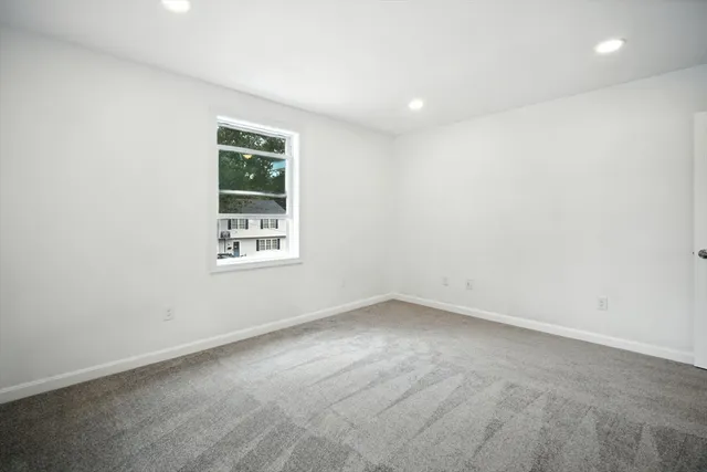 $439,999 | 150 Seymour Avenue, Springfield, MA 01109