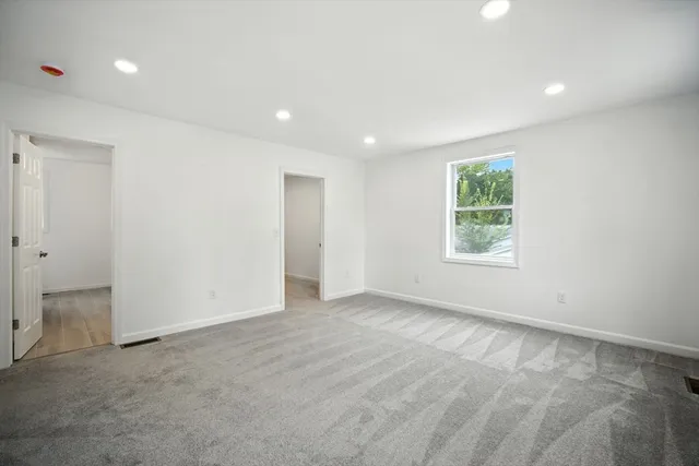 $439,999 | 150 Seymour Avenue, Springfield, MA 01109