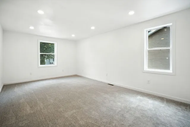 $439,999 | 150 Seymour Avenue, Springfield, MA 01109