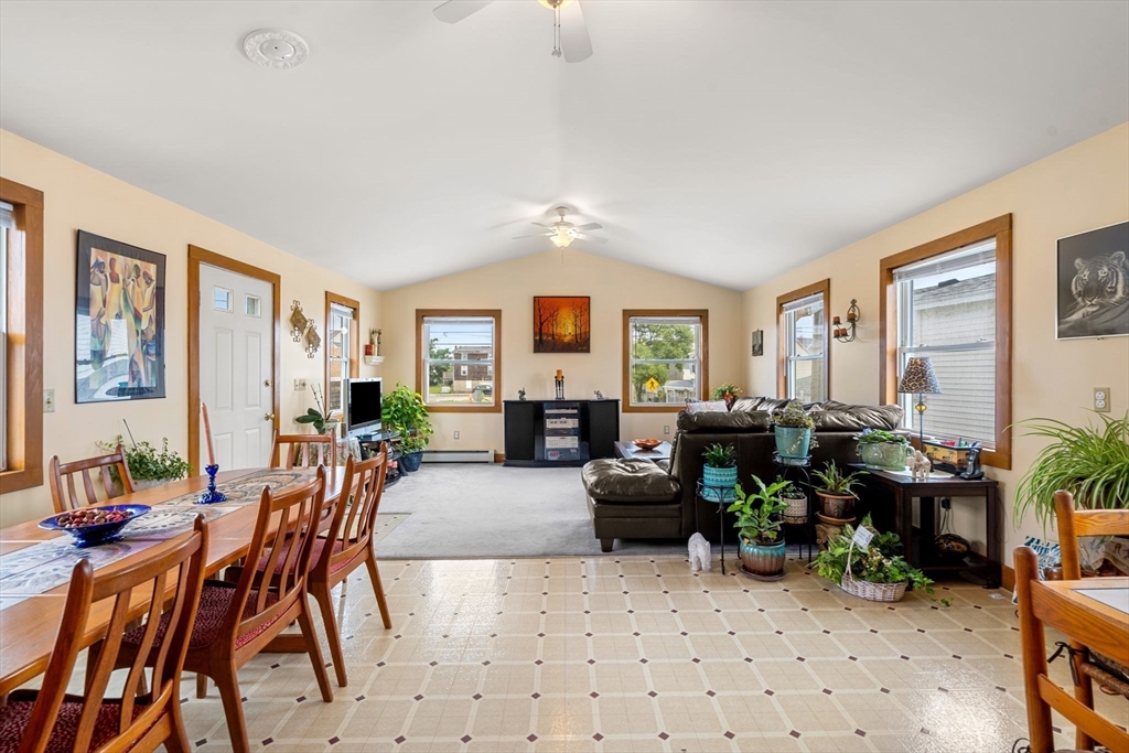 34 Cable Avenue Salisbury, MA 01952 - Photo 6 of 40