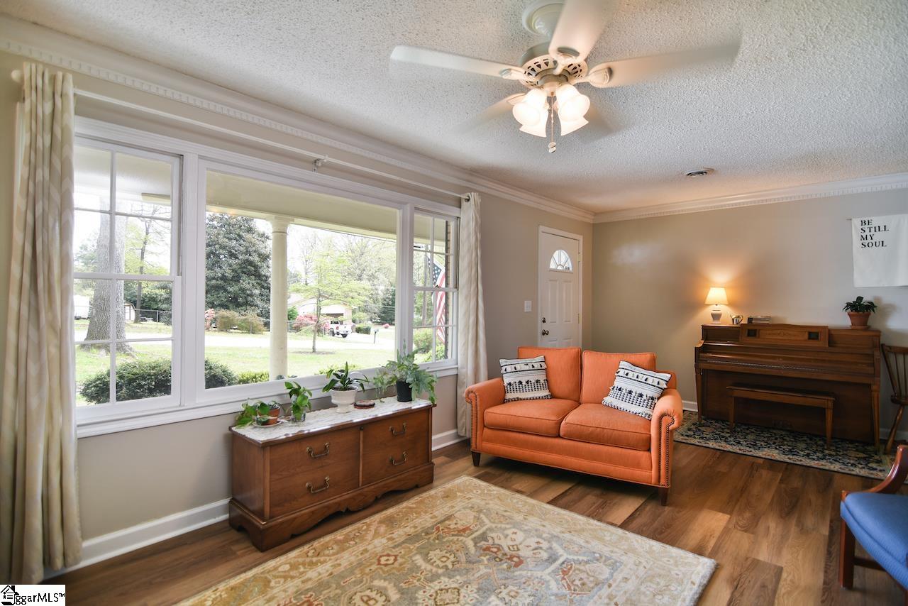 5 Drewry Road Taylors, SC 29687 - Photo 5 of 29 Gallery Image 5