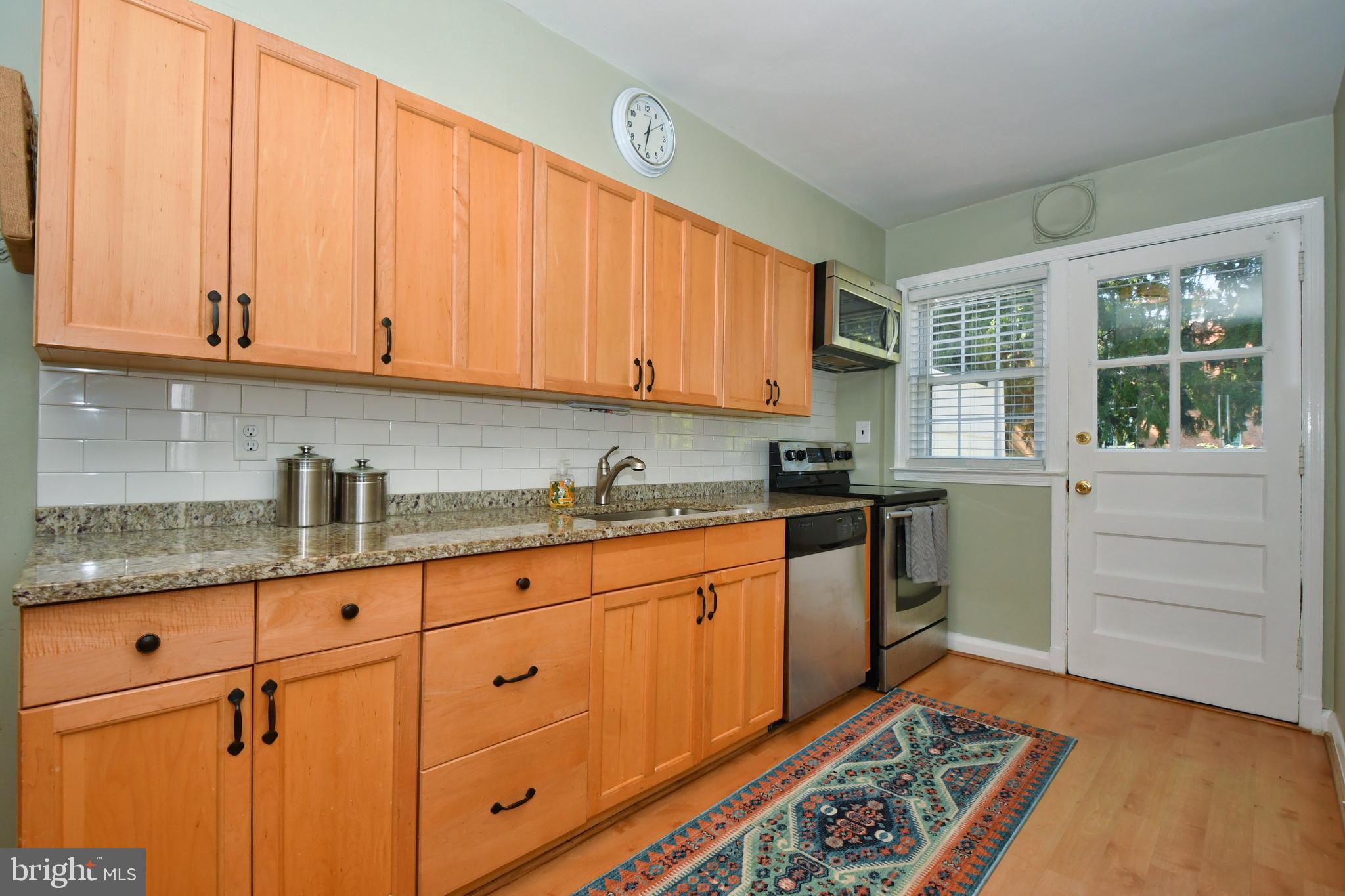 7108 Heathfield Road Baltimore, MD 21212 - Photo 13 of 34