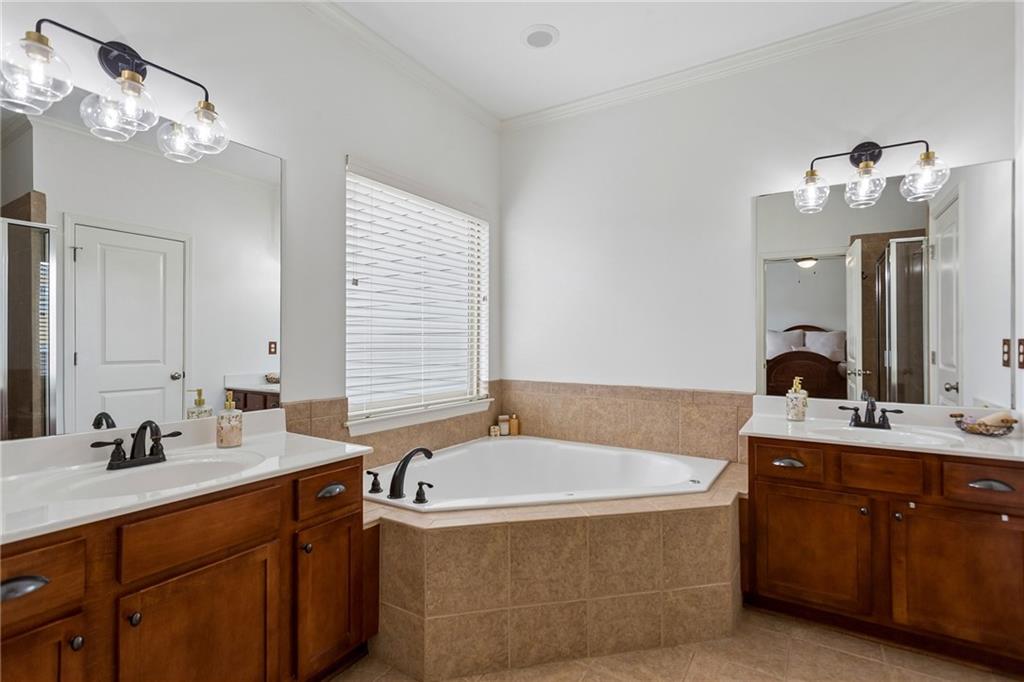243 South Village Square Canton, GA 30115 - Photo 11 of 35