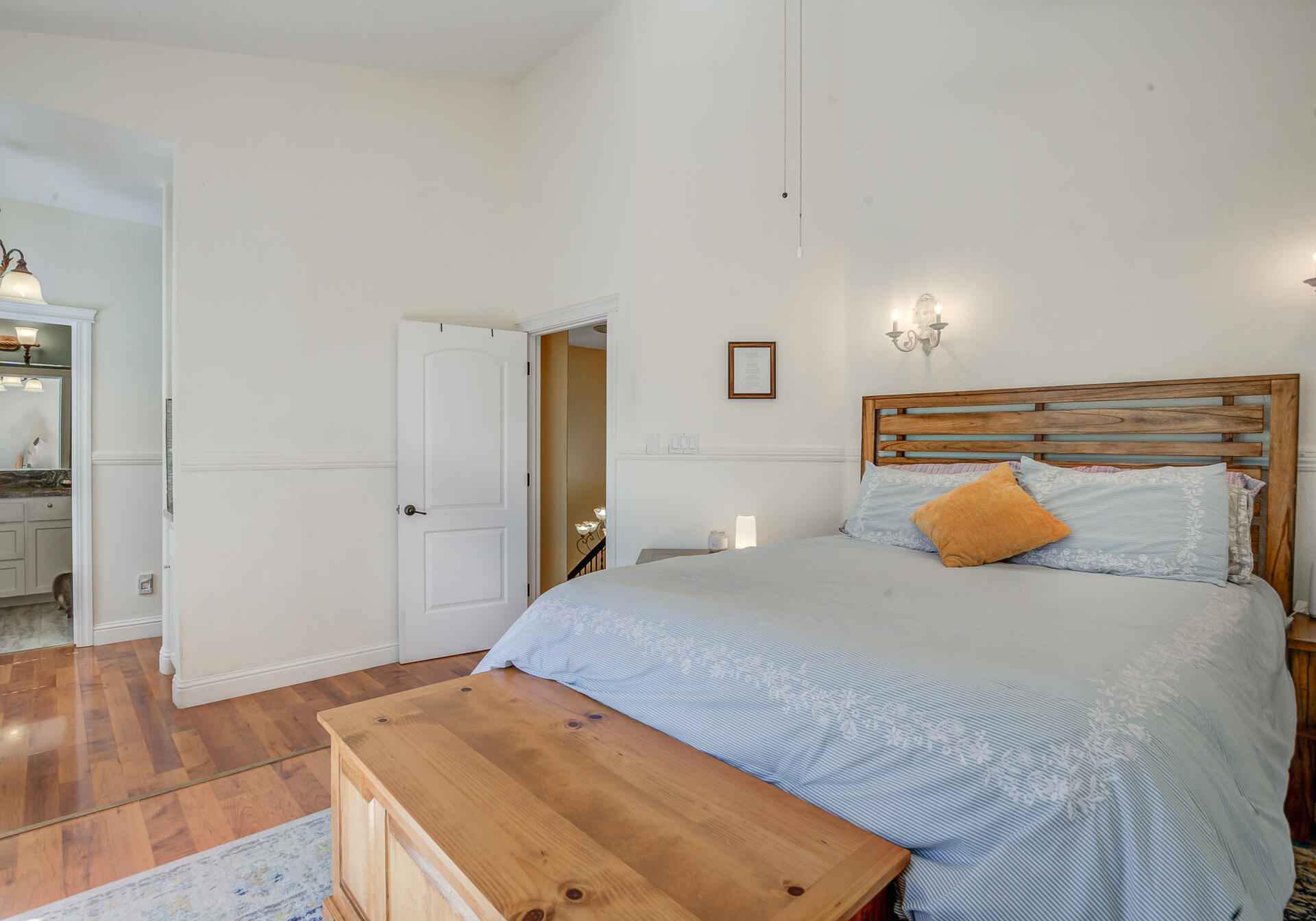 5146 Surrey Drive Redding, CA 96002 - Photo 30 of 57 a bedroom with a bed and window