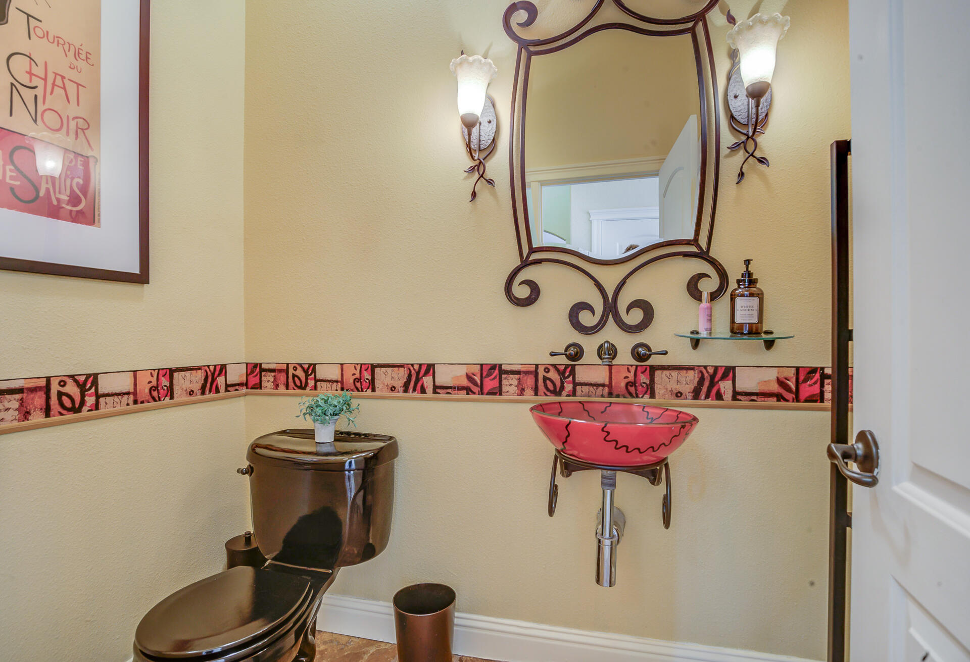 5146 Surrey Drive Redding, CA 96002 - Photo 9 of 57 Downstairs Bathroom