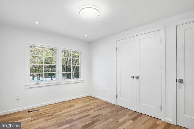 $5,499 | 816 Utterback Store Road, Great Falls, VA 22066