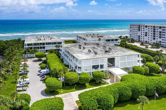 $2,599,000 | 2275 South Ocean Boulevard, Unit 205A, Palm Beach, FL 33480