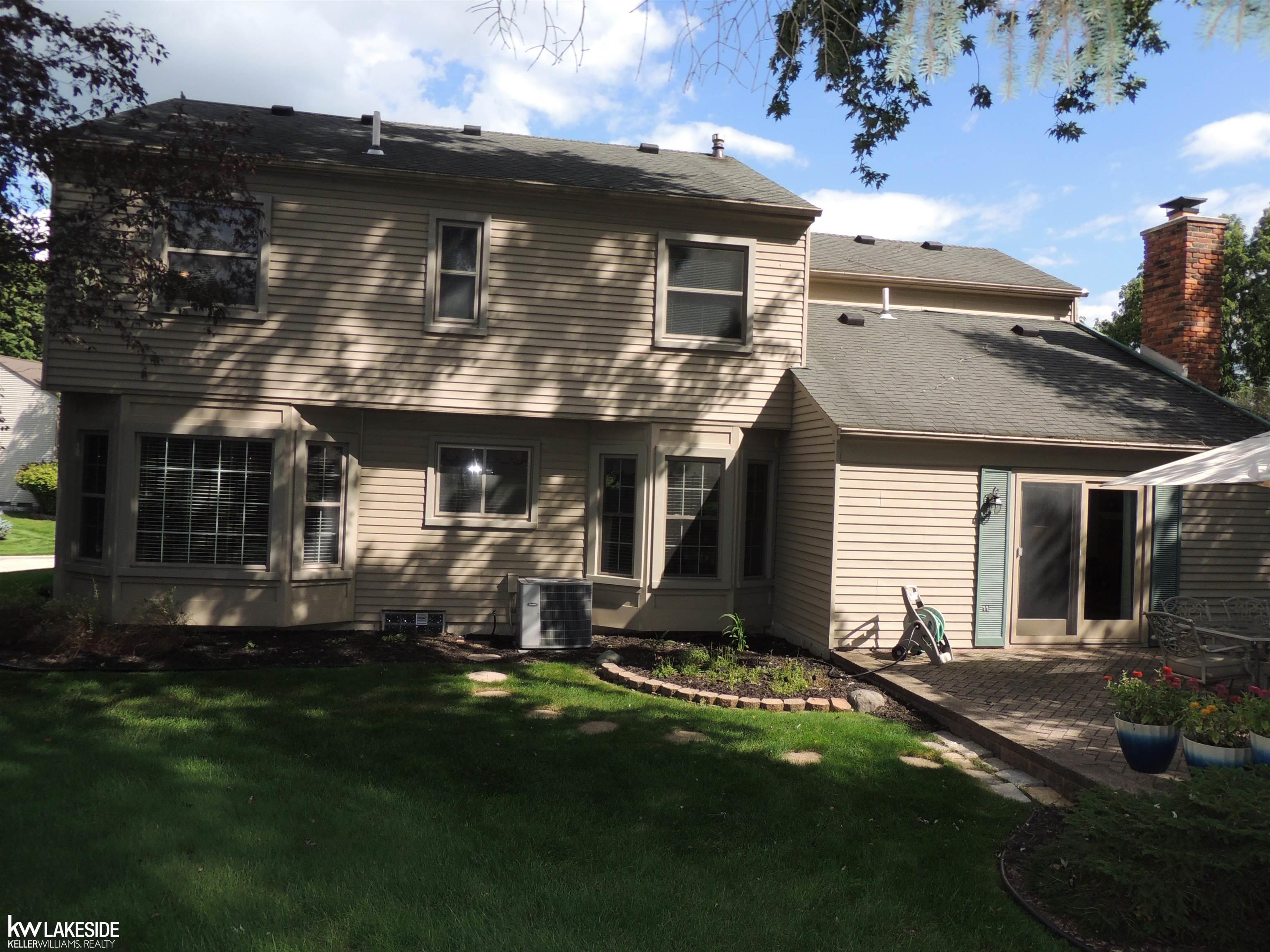 900 Ravine Terrace Drive Rochester, MI 48307 - Photo 64 of 66 50122149-63.JPG