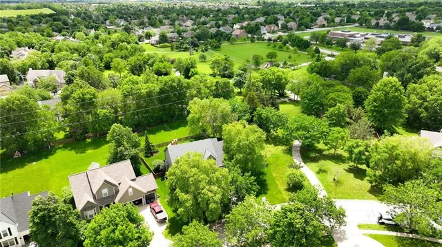 $520,000 | 15763 West 154th Terrace, Olathe, KS 66062