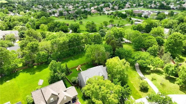 $520,000 | 15763 West 154th Terrace, Olathe, KS 66062