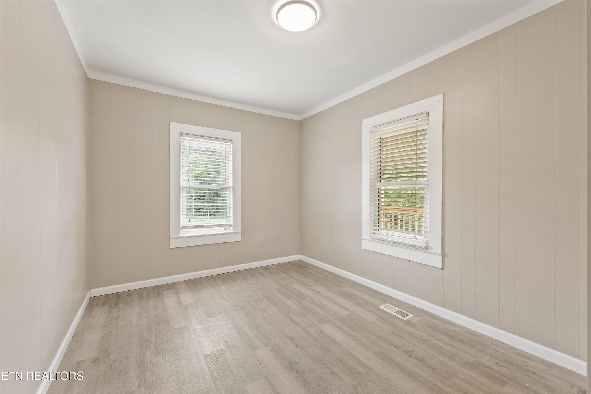 444 Louisville Road Alcoa, TN 37701 - Photo 14 of 26 Gallery Image 14