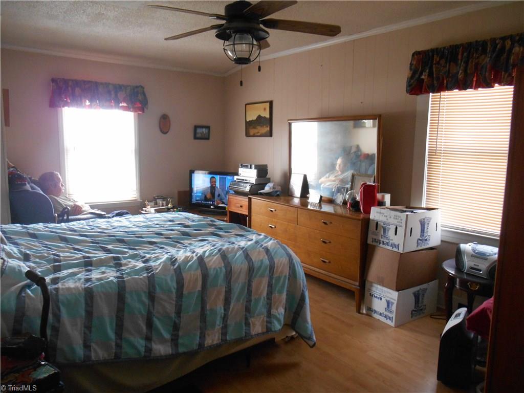 3948 Siloam Road Dobson, NC 27017 - Photo 9 of 15 Gallery Image 9