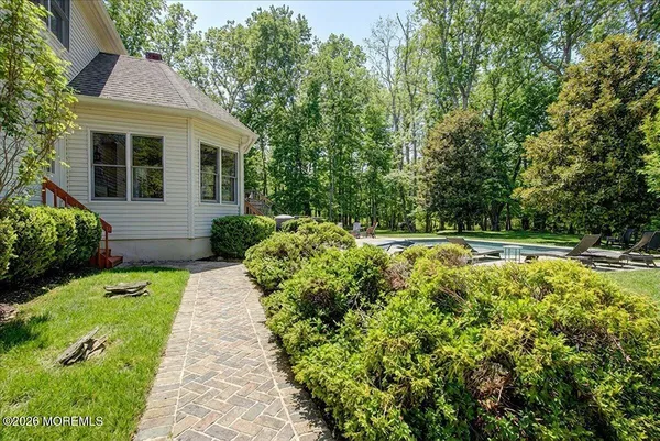 $1,250,000 | 6 Wolcott Drive, Millstone Township, NJ 08510