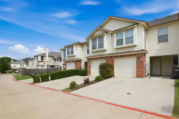 $2,200 | 3820 Vista Mar Drive, Fort Worth, TX 76040