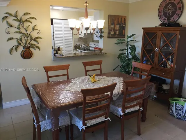 $2,200 | 1341 Southeast 3rd Avenue, Unit 409, Dania Beach, FL 33004