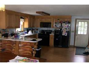 7 Smith Corner Road Newton, NH 03858 - Photo 2 of 8 Gallery Image 2