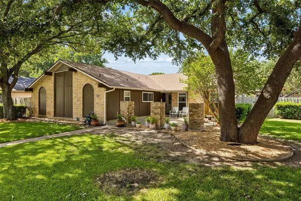 $395,000 | 1913 Richland Drive, Richardson, TX 75081