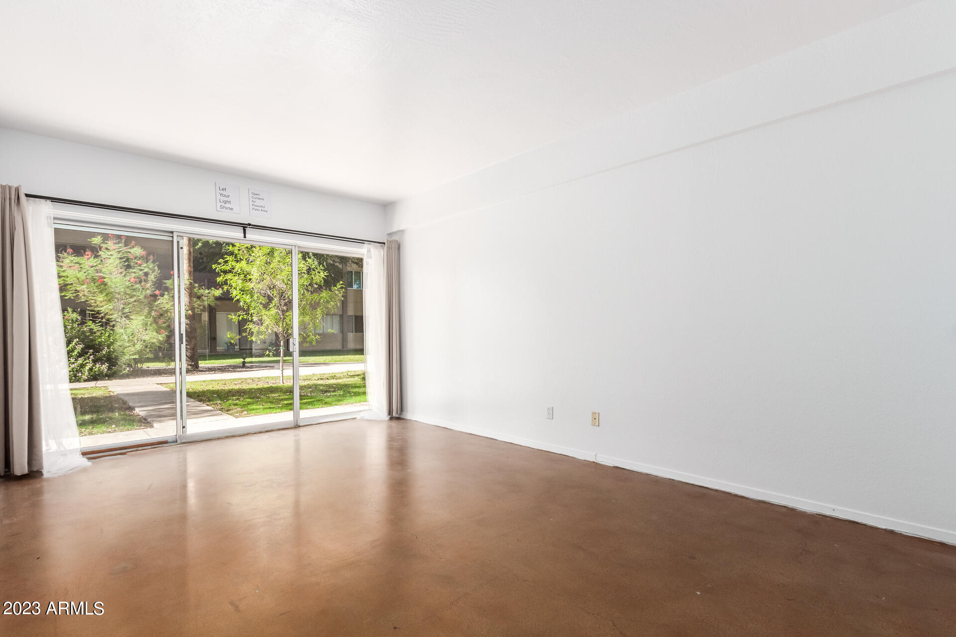 349 East Thomas Road, Unit E103 Phoenix, AZ 85012 - Photo 20 of 24 04 - Thomas