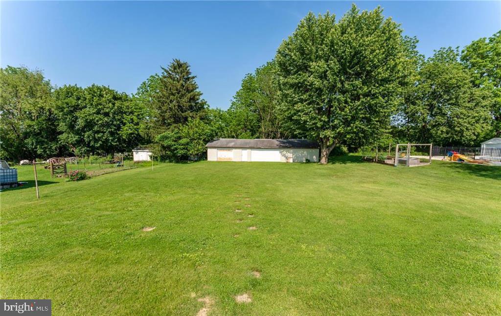 3324 Golf Course Road Allentown, PA 18104 - Photo 13 of 60 Gallery Image 13
