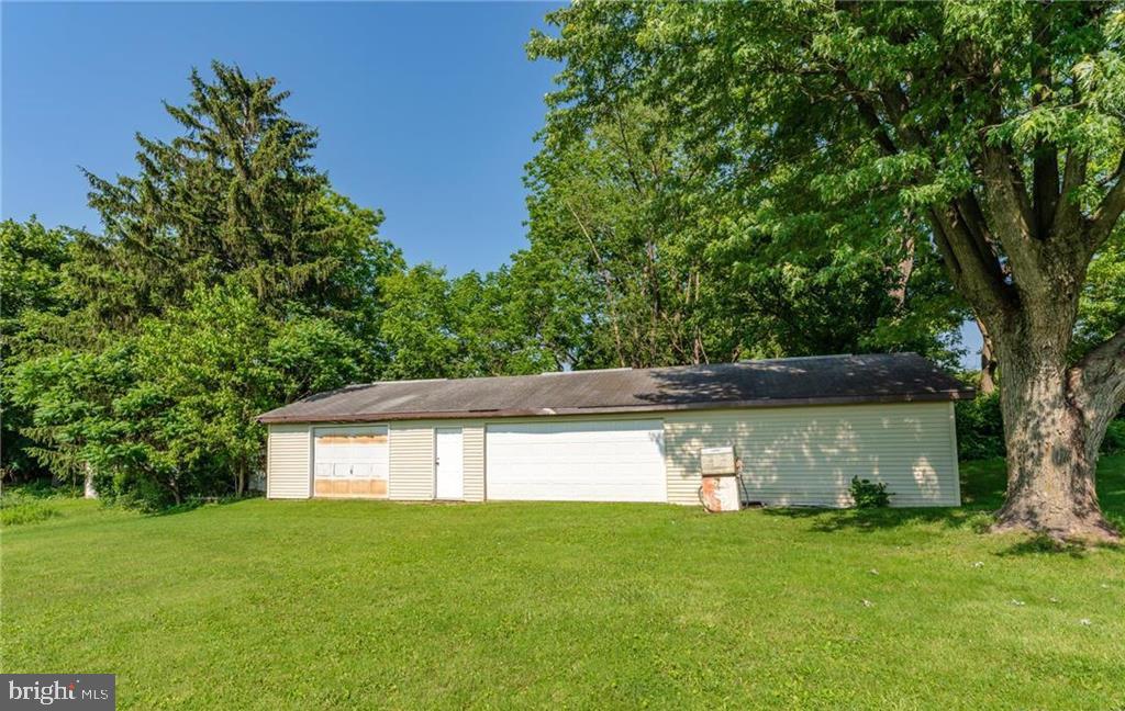 3324 Golf Course Road Allentown, PA 18104 - Photo 14 of 60 Gallery Image 14