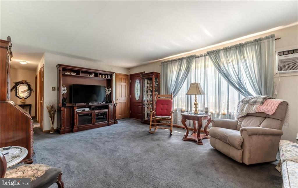 3324 Golf Course Road Allentown, PA 18104 - Photo 17 of 60 Gallery Image 17