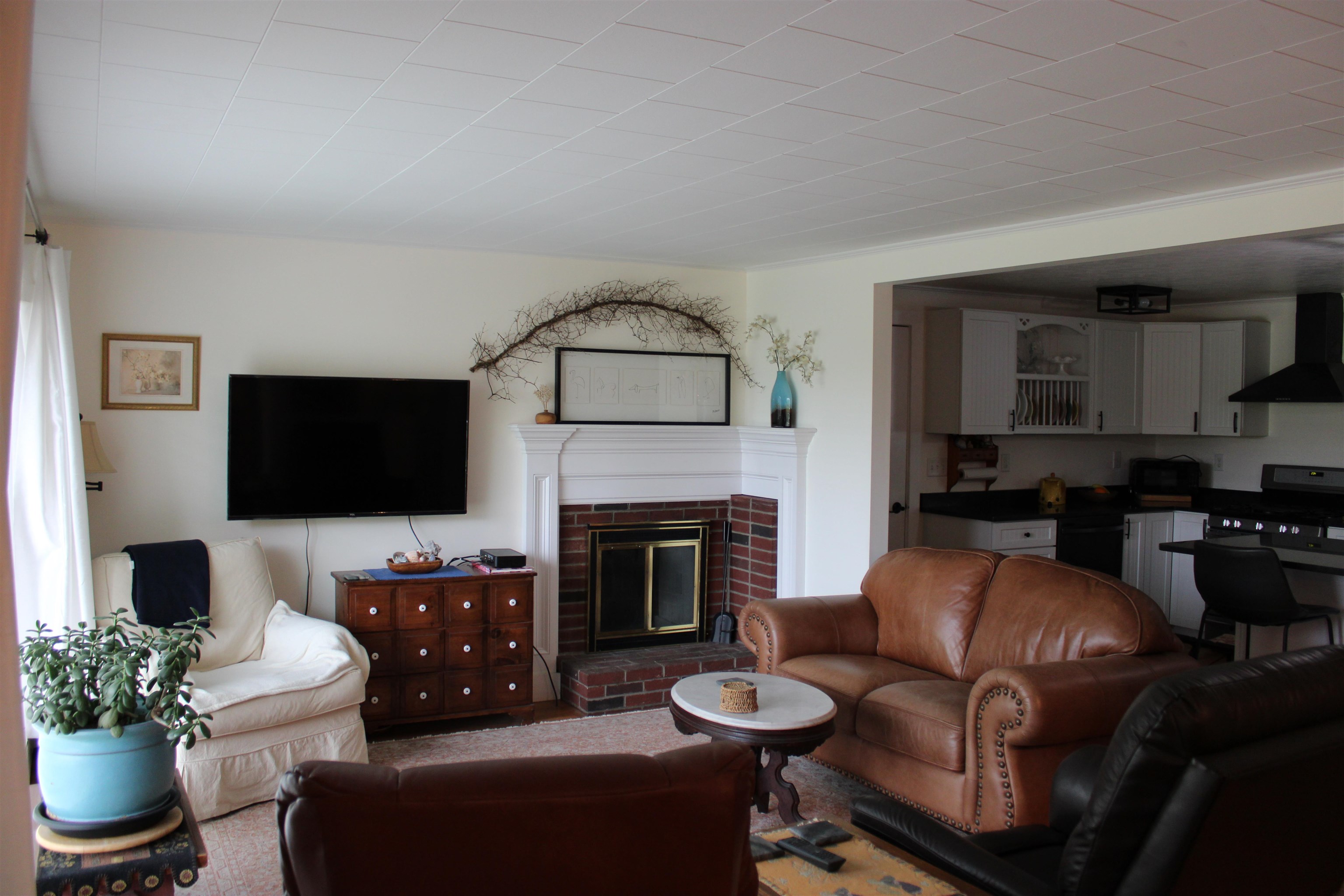 61 South Road North Hampton, NH 03862 - Photo 5 of 15