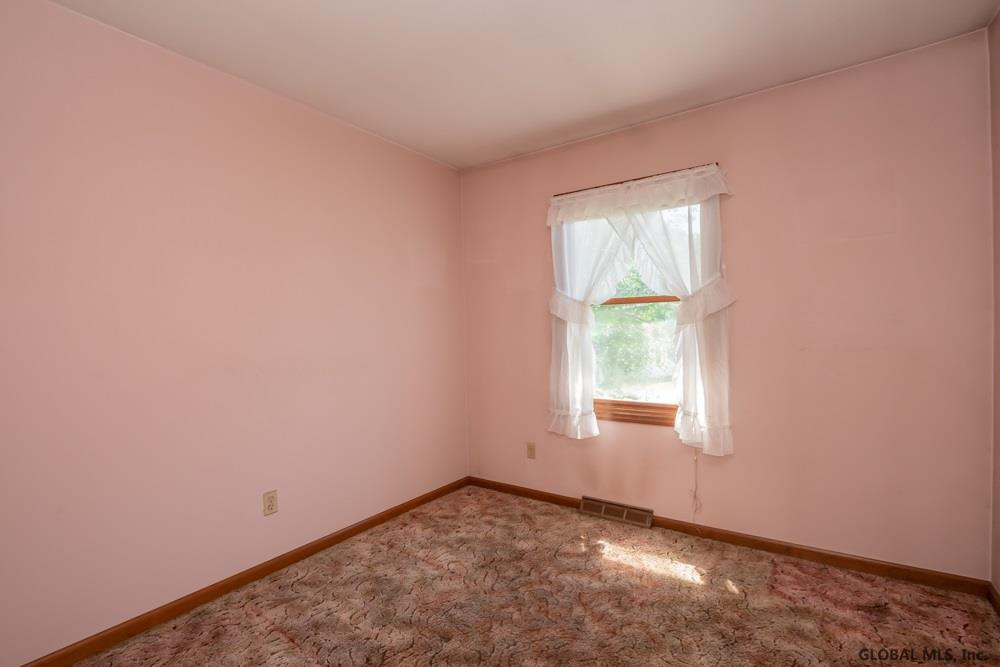 24 Plank Road Halfmoon, NY 12188 - Photo 11 of 28 Photo 11