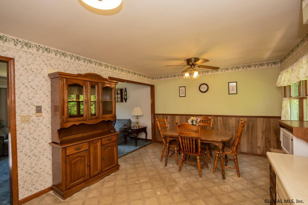 24 Plank Road Halfmoon, NY 12188 - Photo 7 of 28 Photo 7