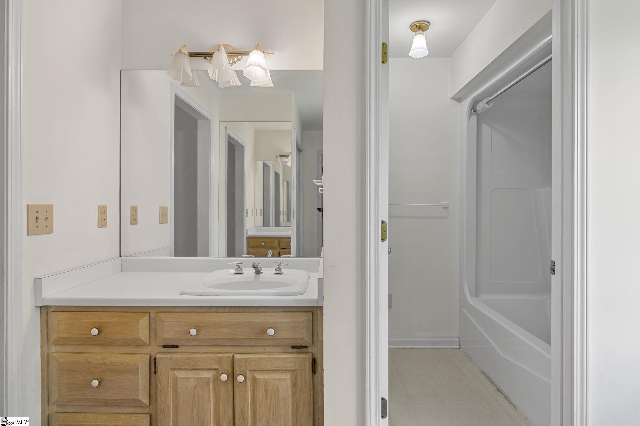 302 Copeland Road Greer, SC 29651 - Photo 24 of 38