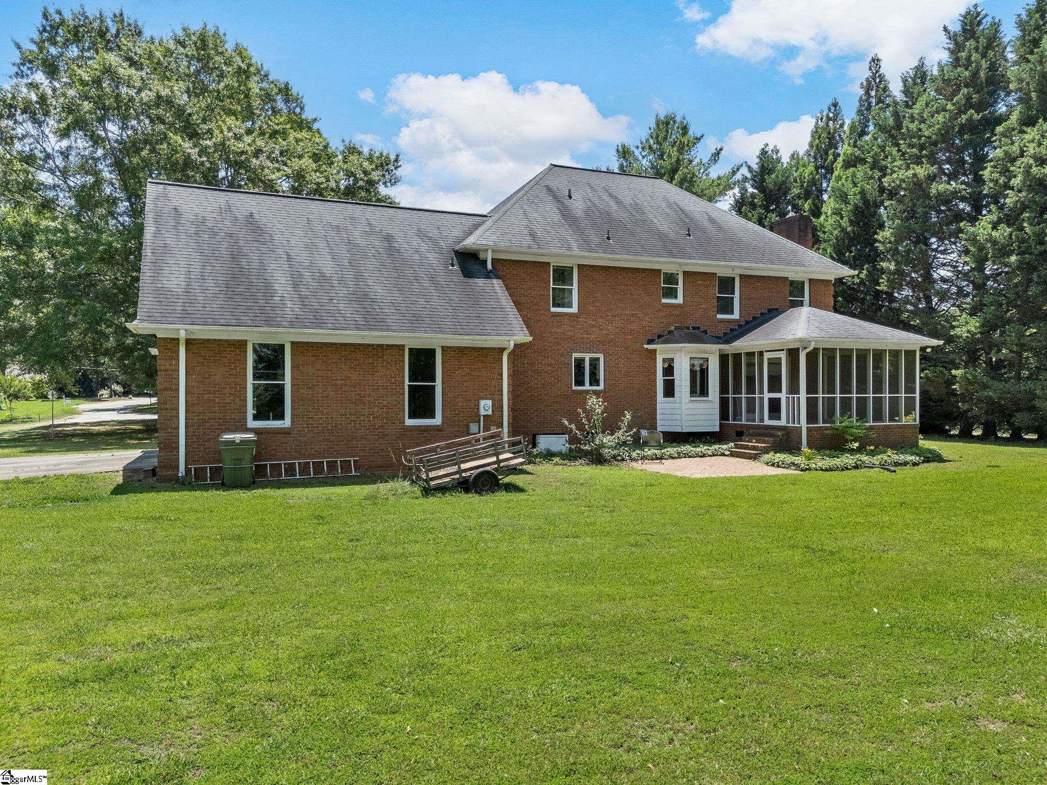 302 Copeland Road Greer, SC 29651 - Photo 35 of 38