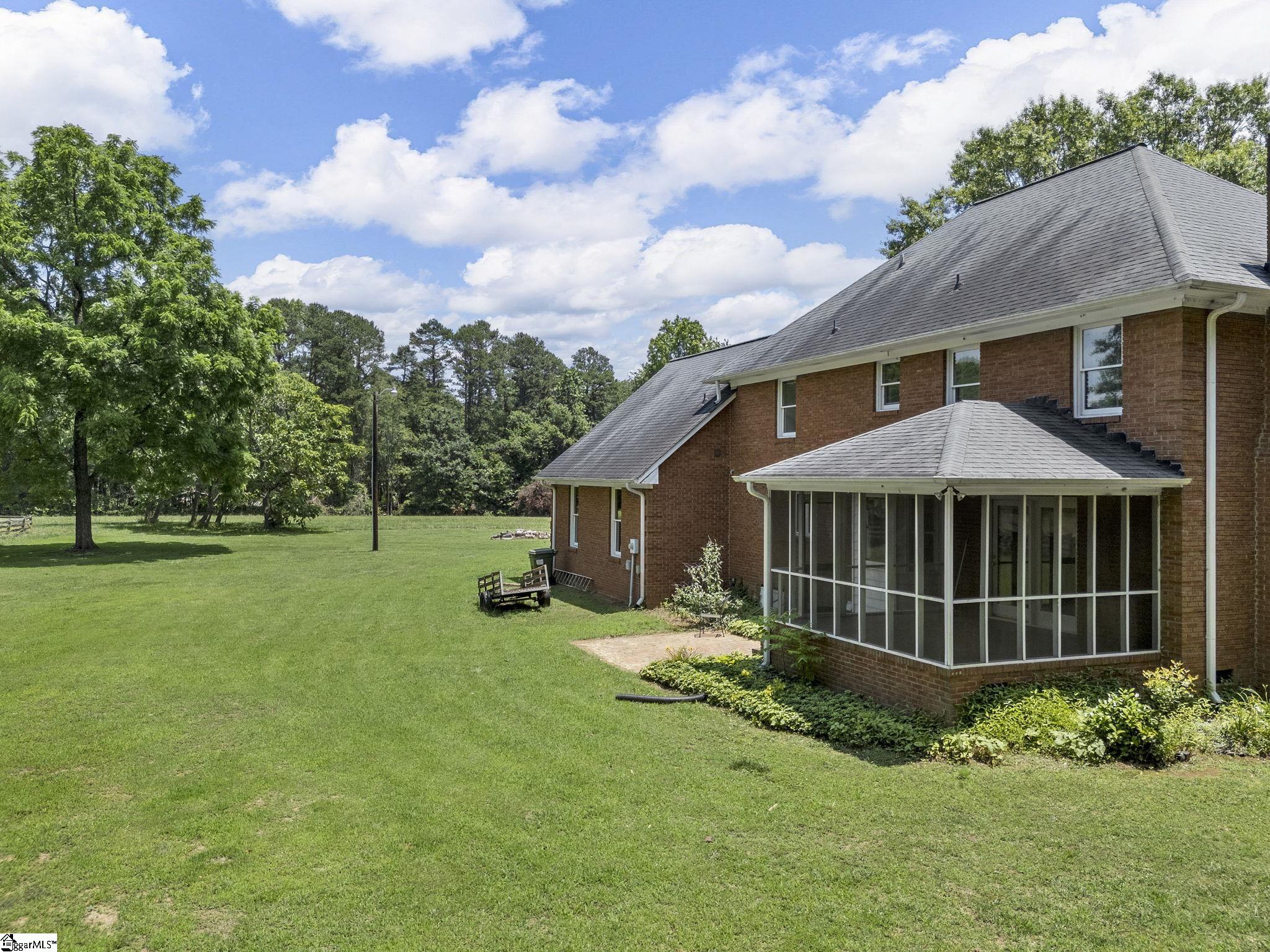 302 Copeland Road Greer, SC 29651 - Photo 37 of 38