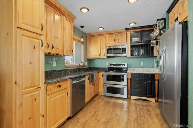 $499,900 | 13037 King Circle, Broomfield, CO 80020