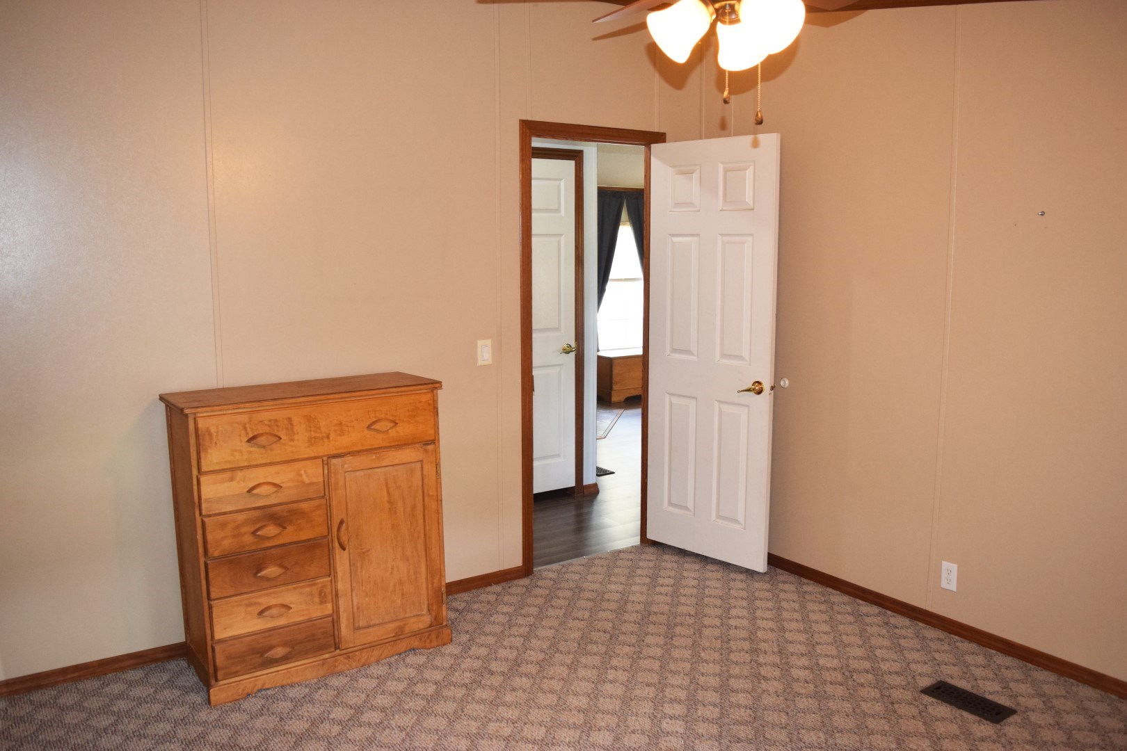 3377 South Pelzer Road Boonville, IN 47601 - Photo 16 of 36 Gallery Image 16