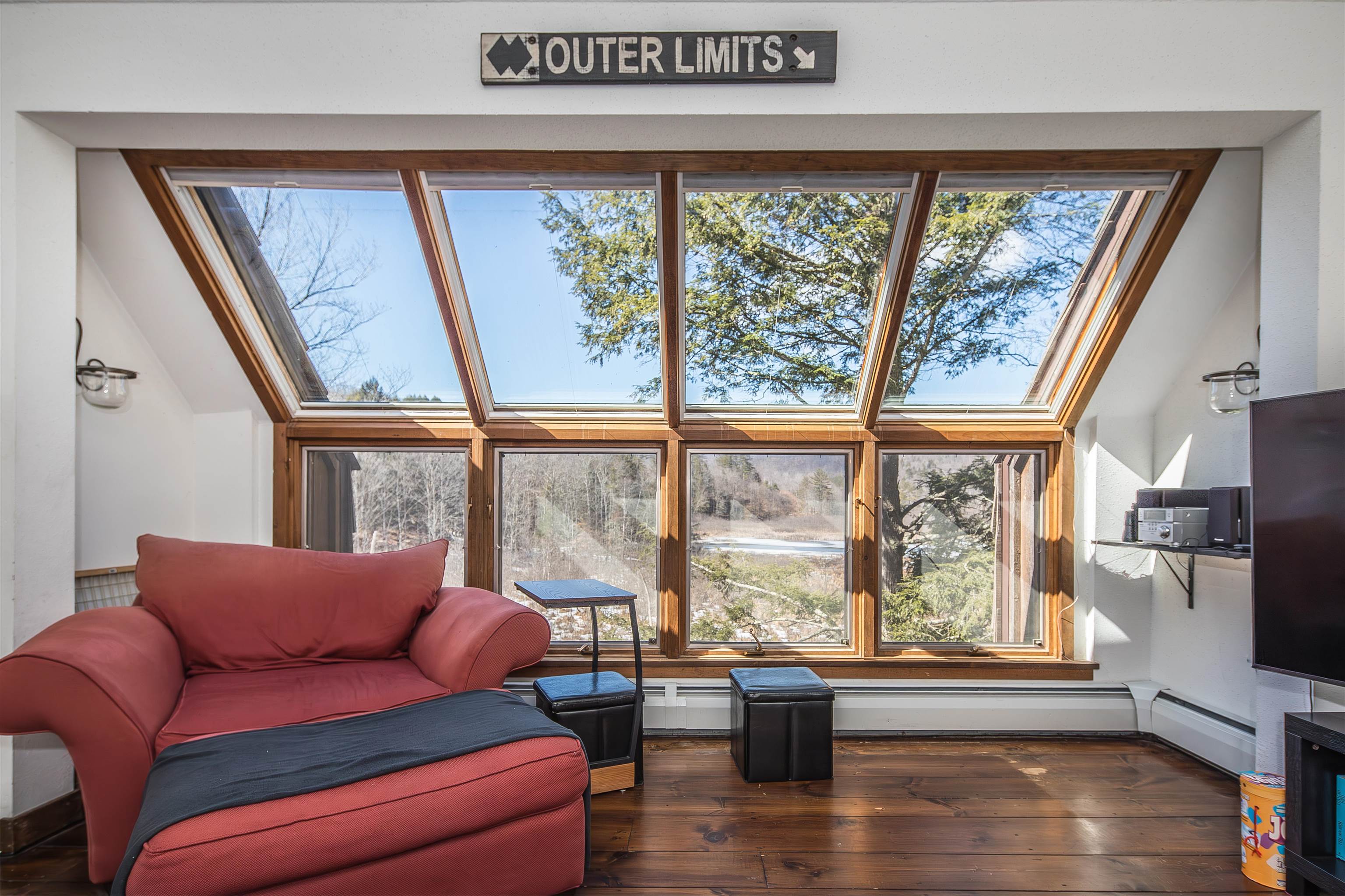 149 Hawk Pond Road Plymouth, VT 05056 - Photo 6 of 41