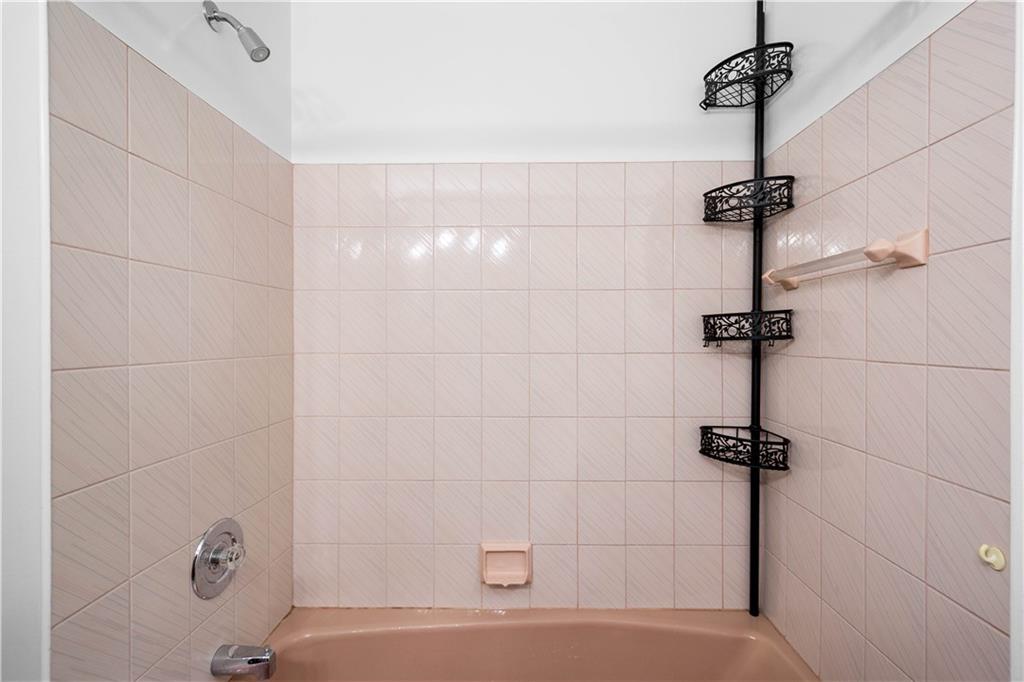 712 Baldwin Road Pittsburgh, PA 15205 - Photo 21 of 39