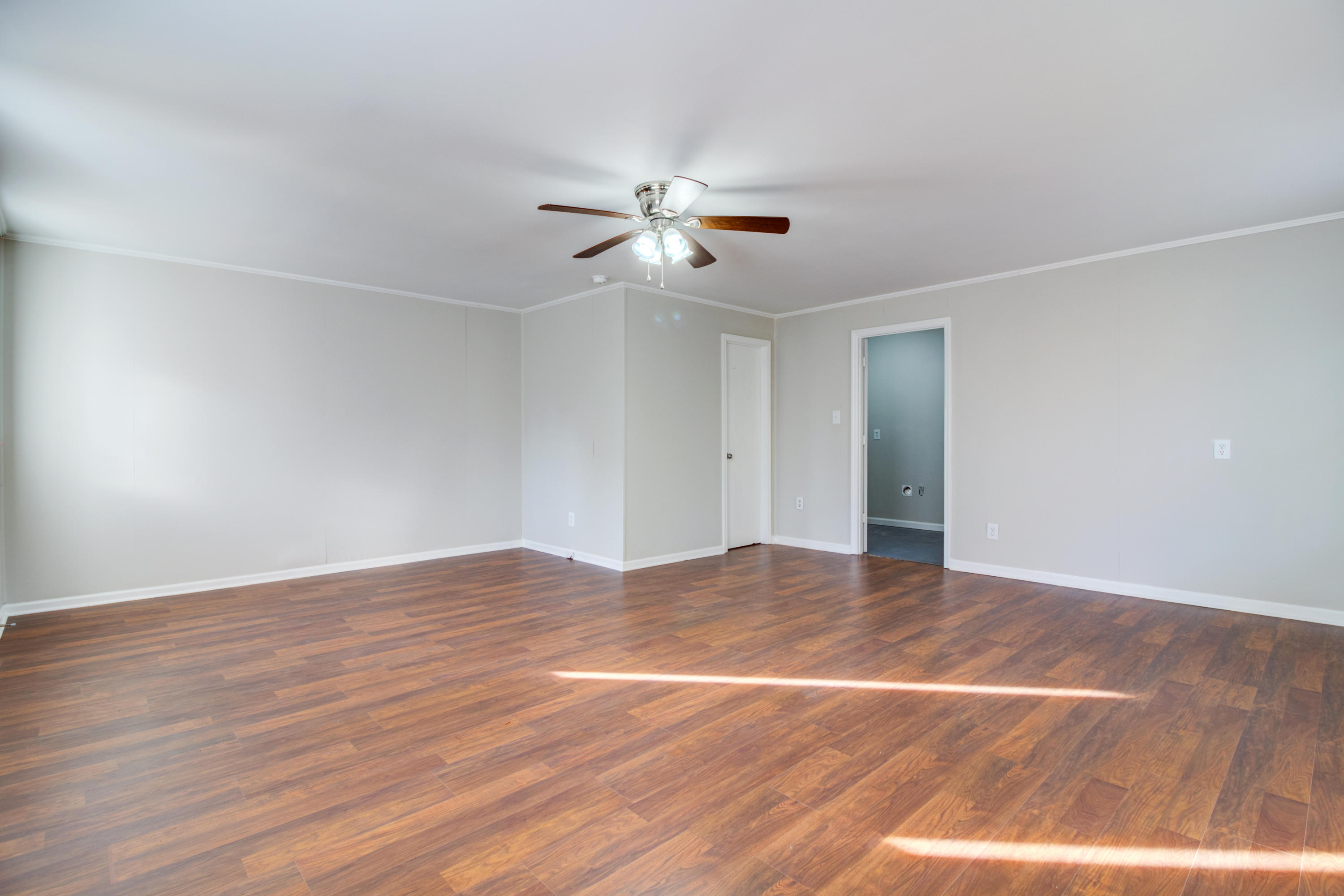 926 Miles Jamison Road Summerville, SC 29485 - Photo 5 of 24 11