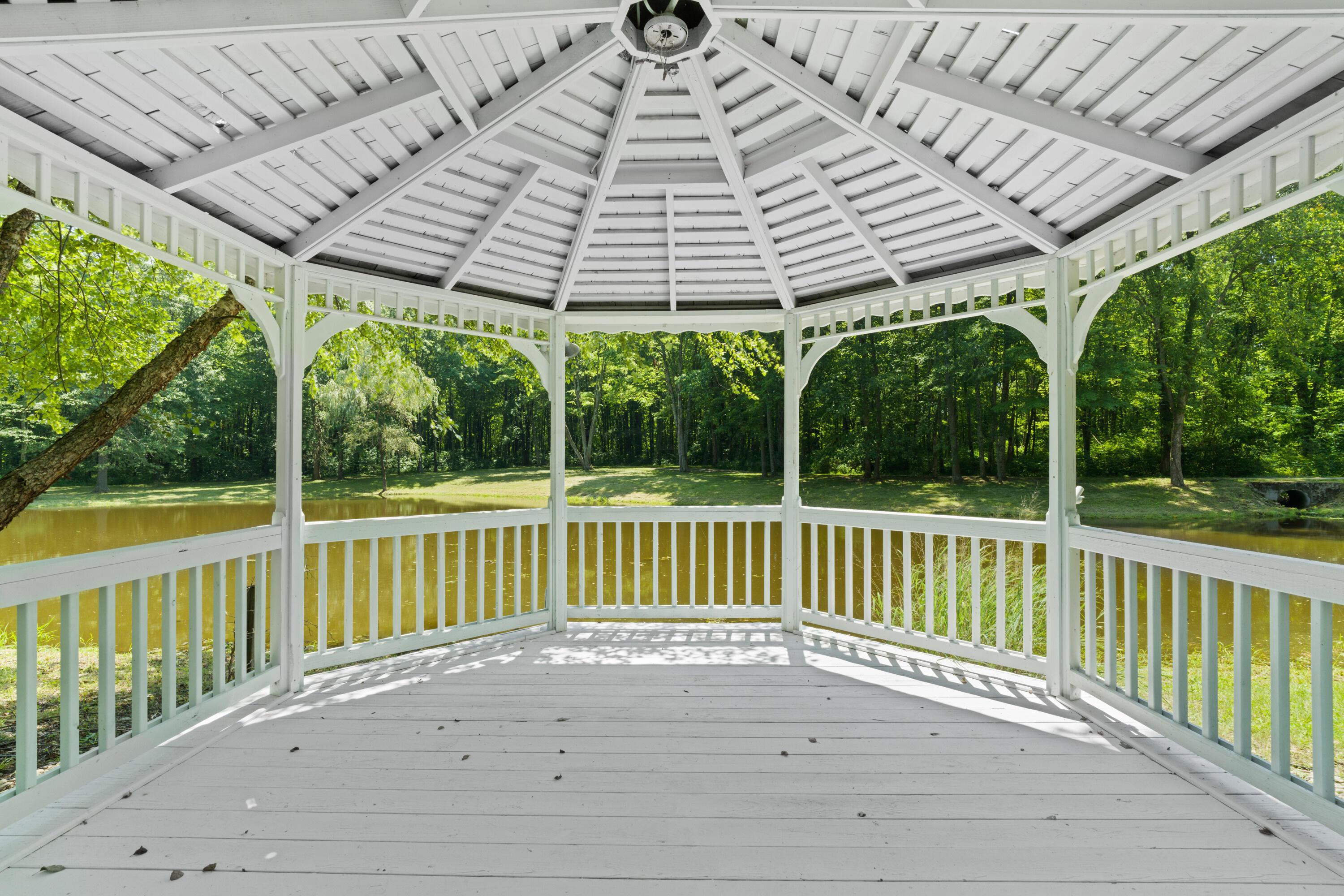 5455 Plantation Road Sunbury, OH 43074 - Photo 155 of 176 Outdoor Pavilion