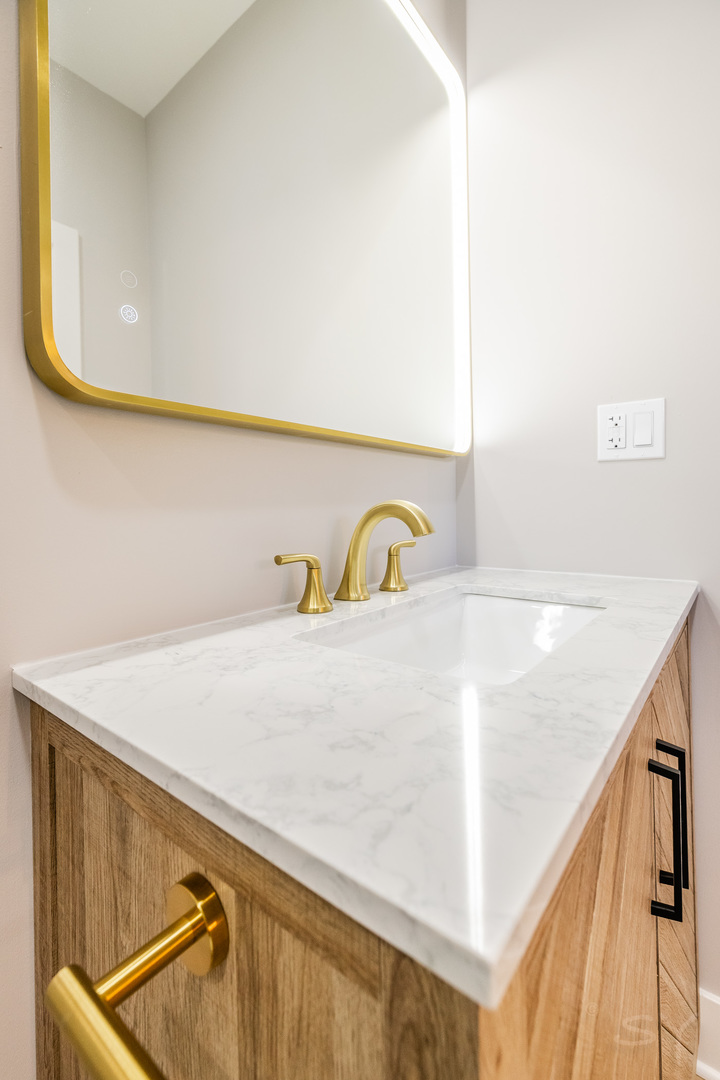 3216 West Polk Street, Unit 3 Chicago, IL 60624 - Photo 12 of 13