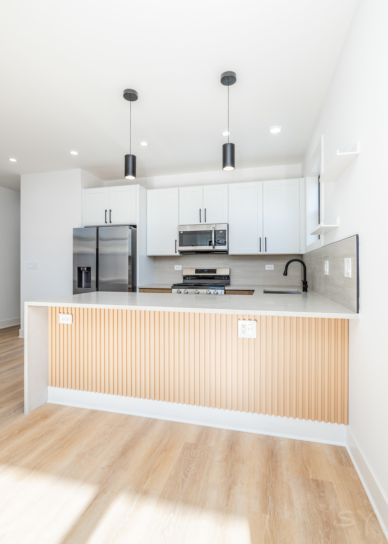 3216 West Polk Street, Unit 3 Chicago, IL 60624 - Photo 6 of 13