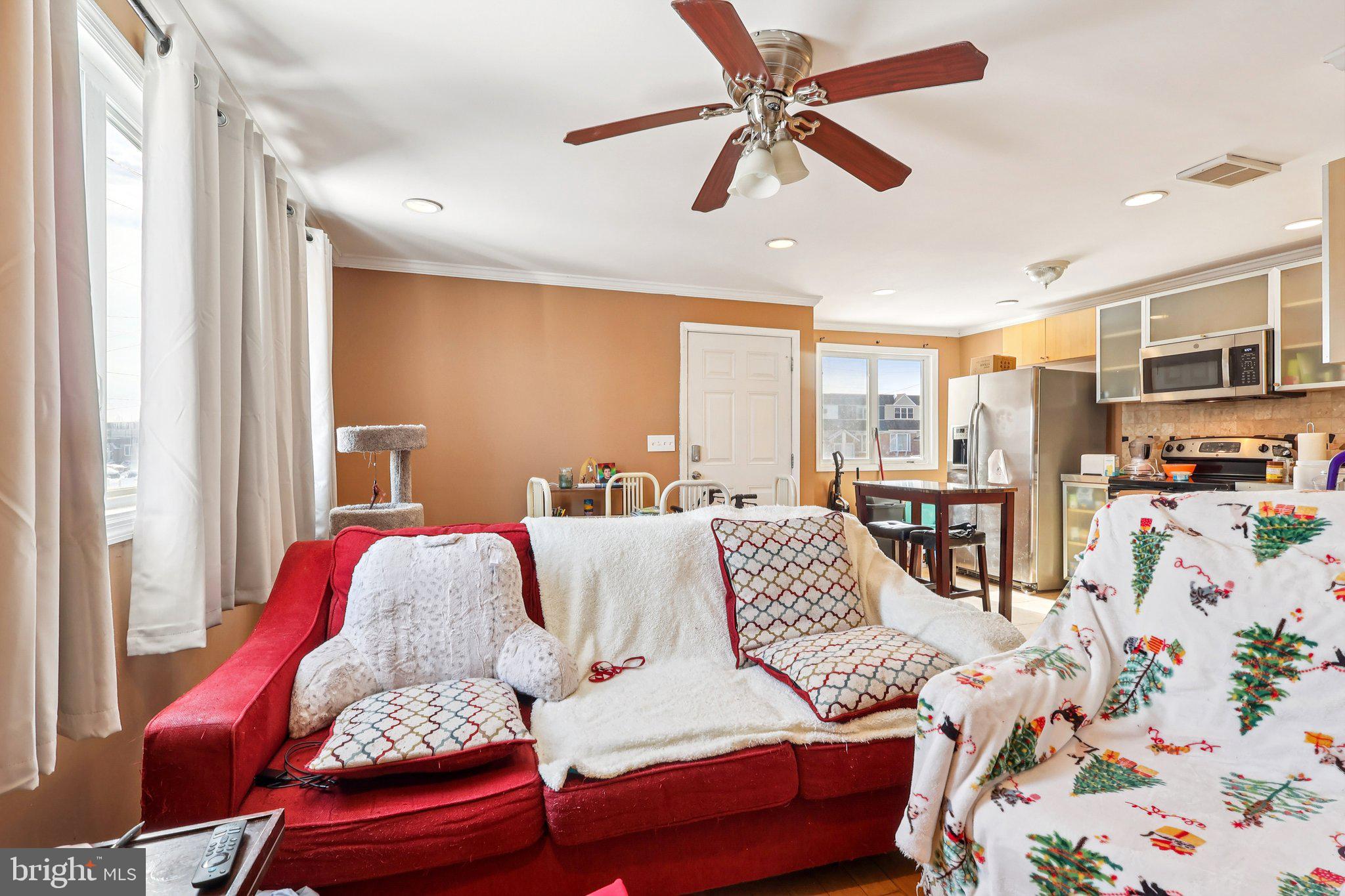 10844 Modena Terrace Philadelphia, PA 19154 - Photo 5 of 30