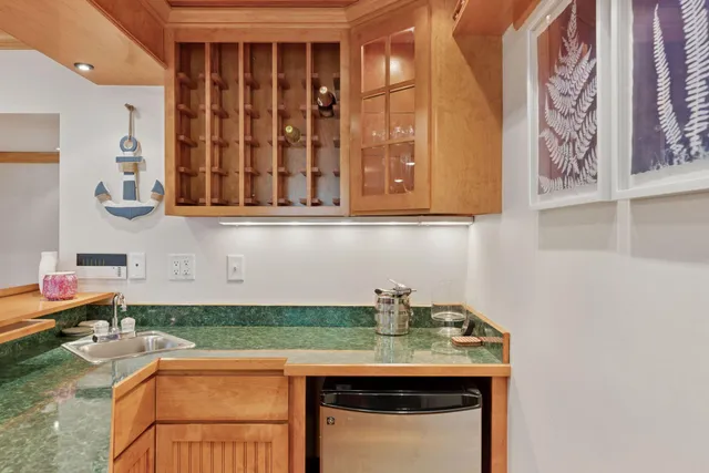 $840,000 | 1709 Baywood Lane, Mound, MN 55364