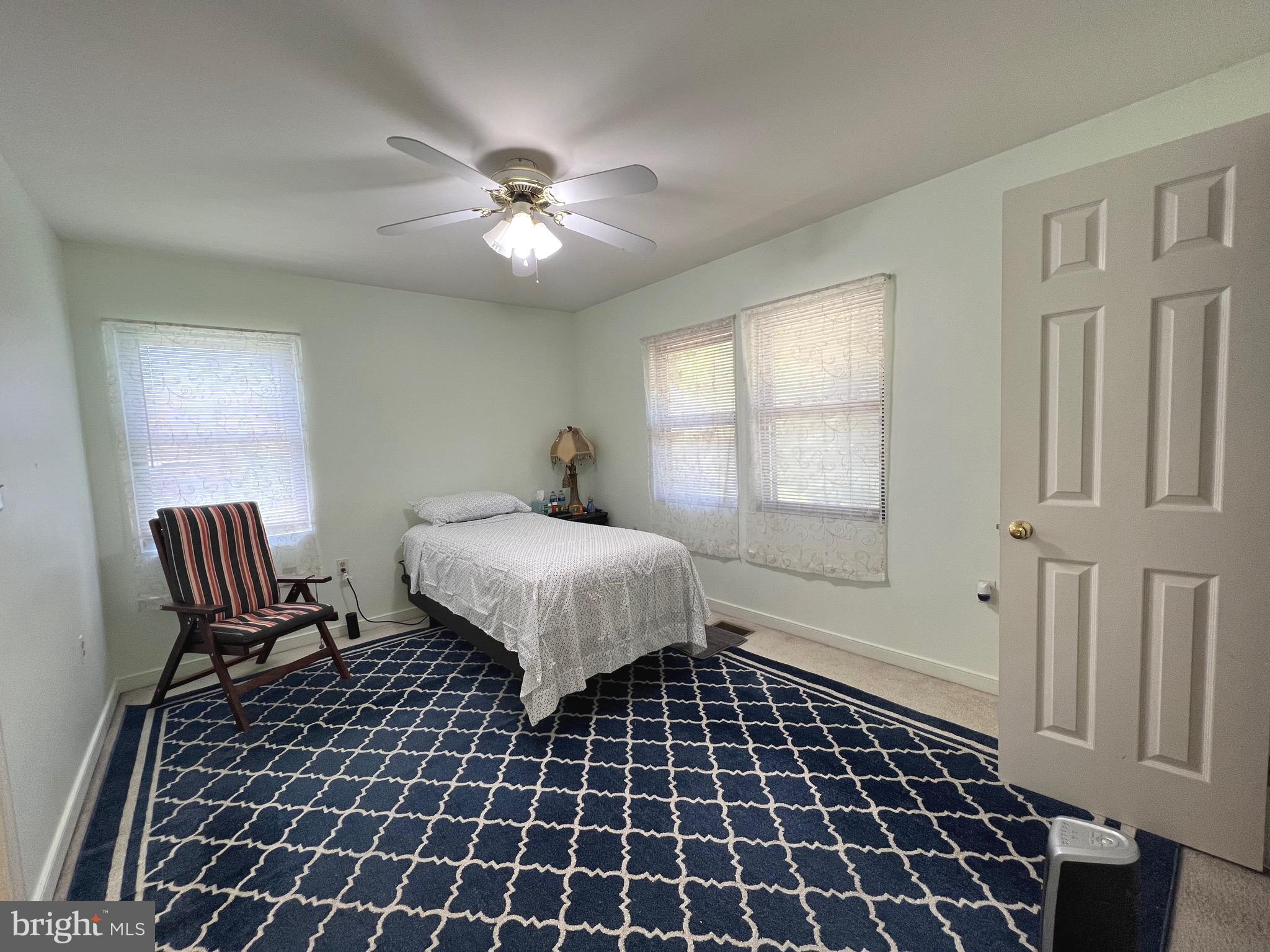 9725 Ashbourn Drive Burke, VA 22015 - Photo 21 of 31 Upper Level Master bedroom