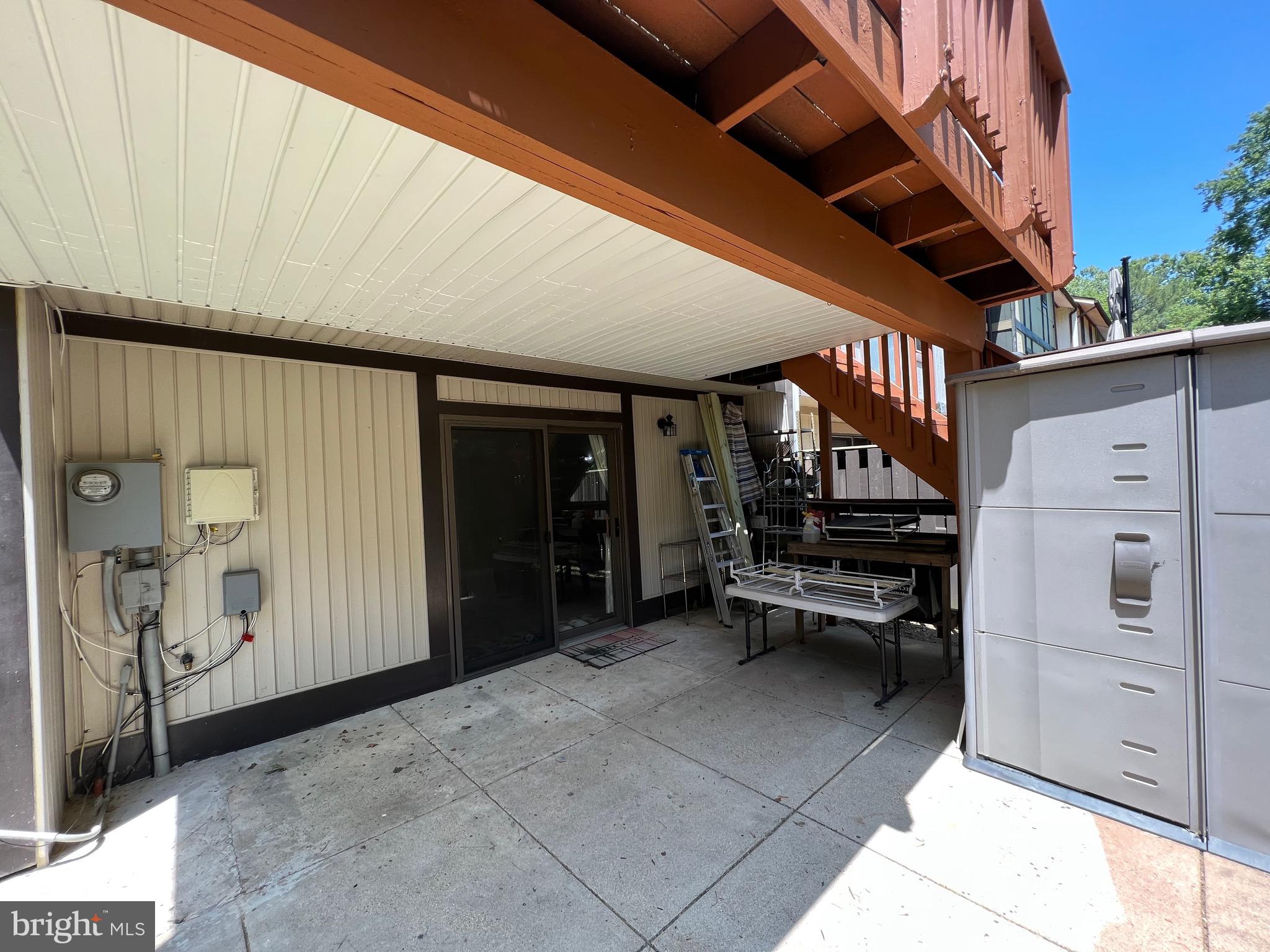 9725 Ashbourn Drive Burke, VA 22015 - Photo 9 of 31 Backyard from lower level walk out basement
