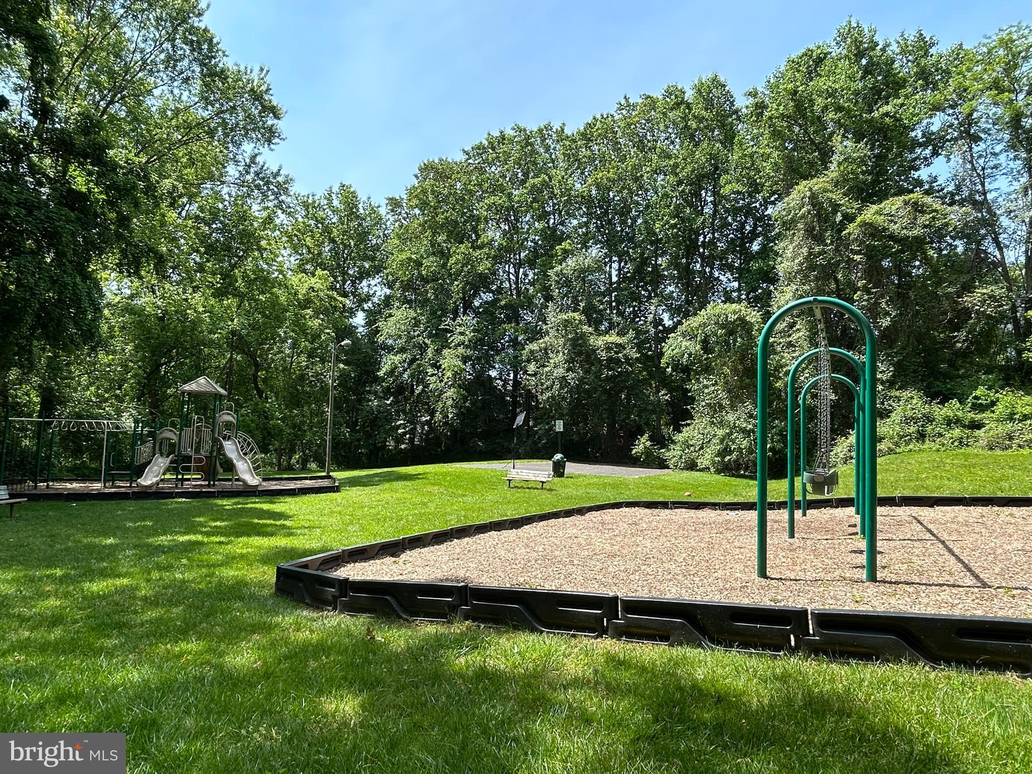 9725 Ashbourn Drive Burke, VA 22015 - Photo 10 of 31 HOA Playground