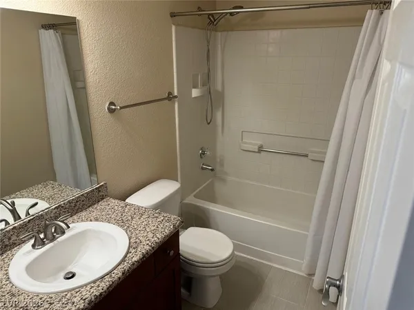 $1,125 | 2750 South Durango Drive, Unit 1105, Las Vegas, NV 89117