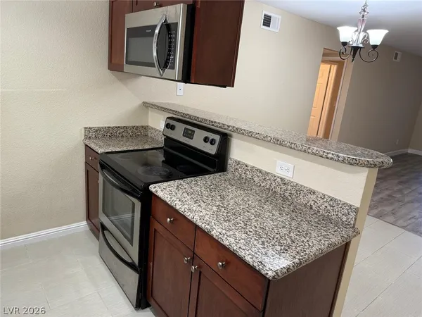 $1,125 | 2750 South Durango Drive, Unit 1105, Las Vegas, NV 89117