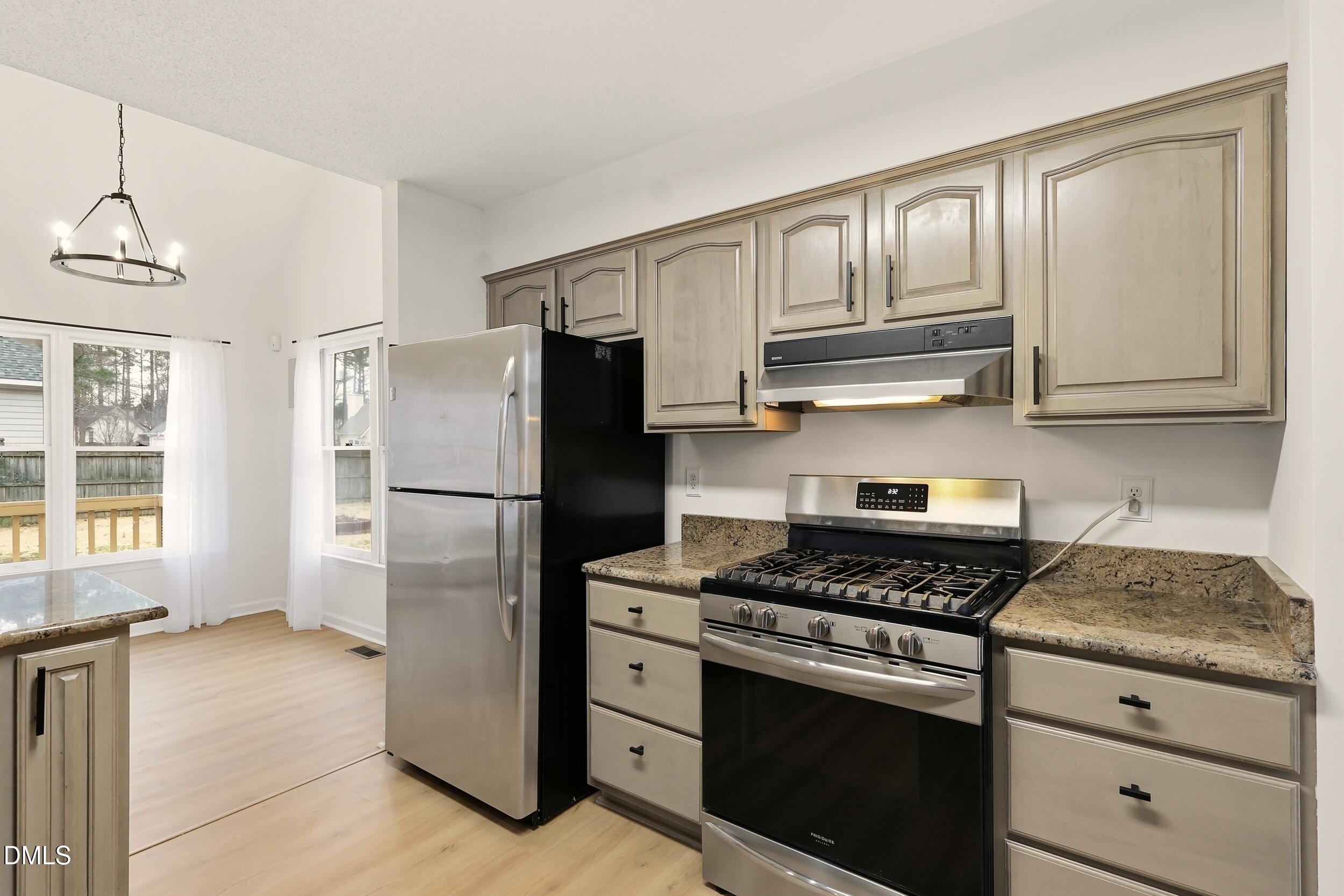 5429 Milroy Lane Raleigh, NC 27610 - Photo 14 of 47 17_photo_015