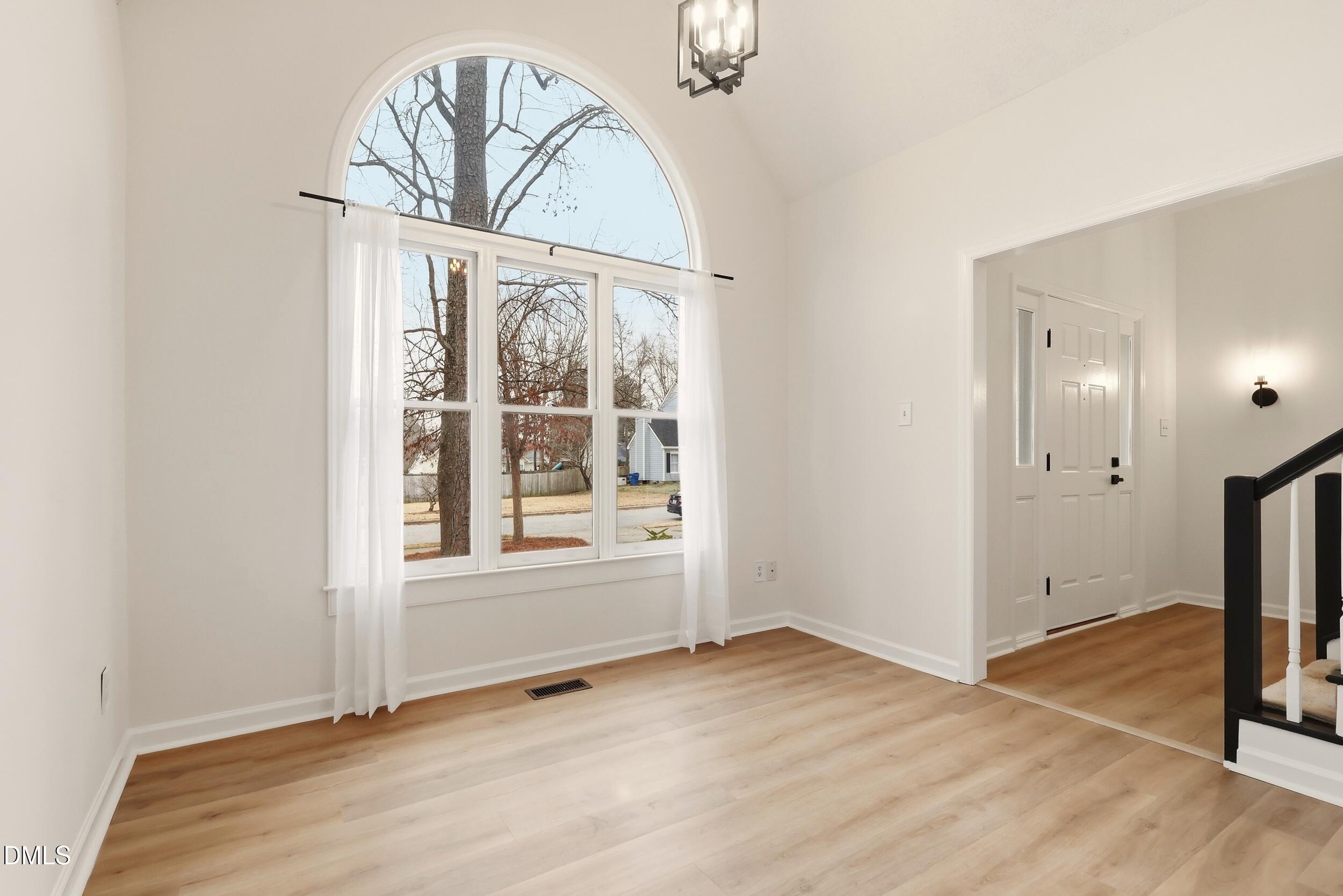 5429 Milroy Lane Raleigh, NC 27610 - Photo 15 of 47 18_photo_016